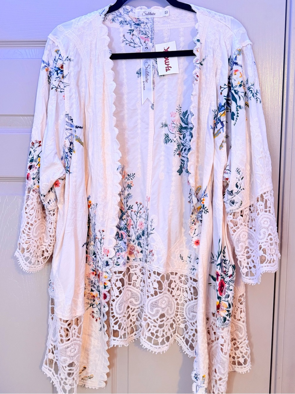 Solitaire Off White Floral Embroidered Lace Kimono Duster Size 2X NWT🧡